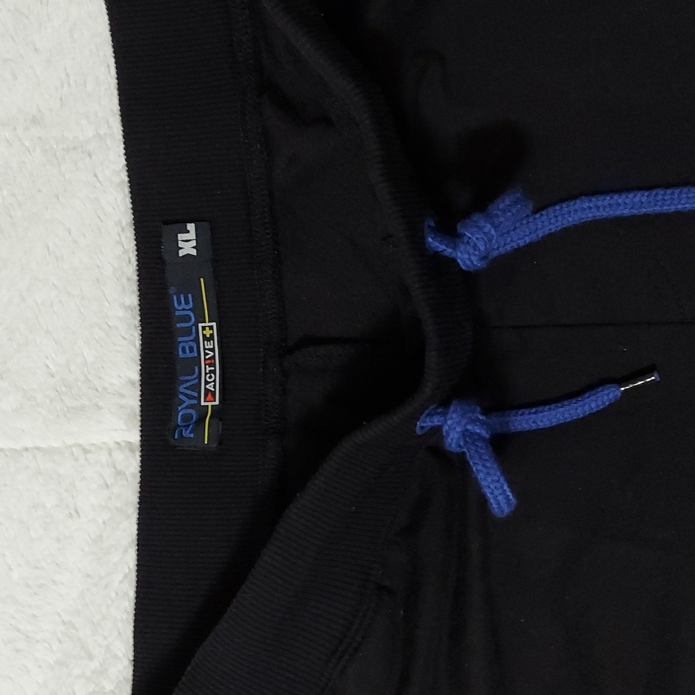 Short set - Picture 3 of 4